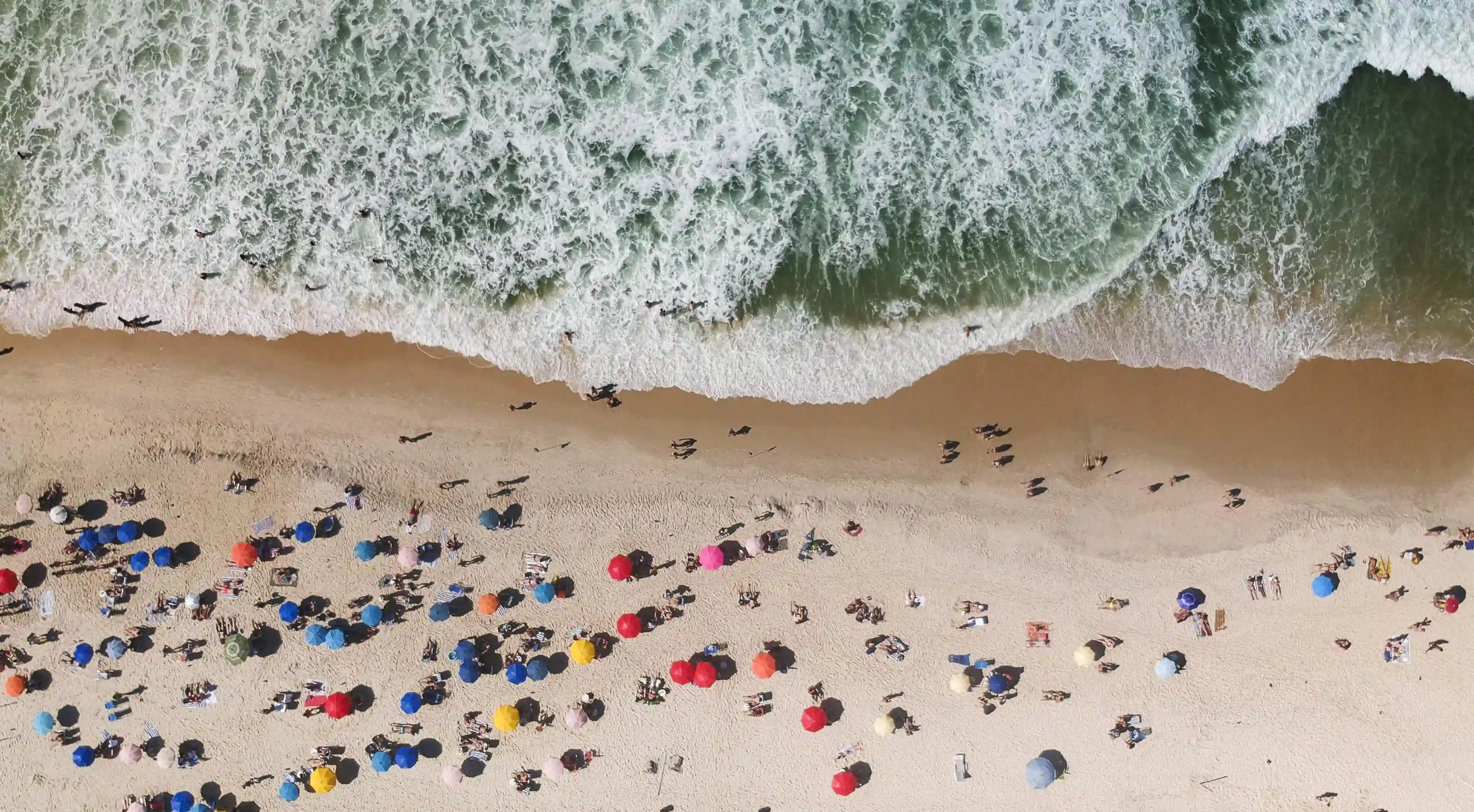 揭開瘦腿的秘密：游泳與瑜伽的完美結合，讓你擁有纖細雙腿的三個關鍵